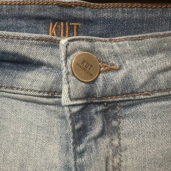 KUT From The Kloth High Rise Boyfriend Jeans Light Wash Distressed Size 10 - Picture 2 of 8
